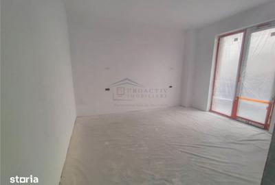 Apartament cu 3 camere decomandat în Șcheia - 4