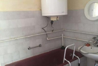 Casă cu 3 camere cu Teren 2538 Mp în Salonta - 6