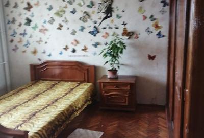 Garsonieră decomandată în Geamăna