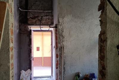Casă cu 2 camere în Horea
