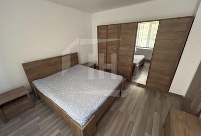 Apartament cu 2 camere decomandat, mobilat în Central