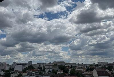 Apartament cu 2 camere semidecomandat în Basarab