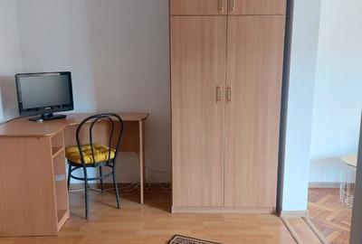 Garsonieră nedecomandată în Central - 2