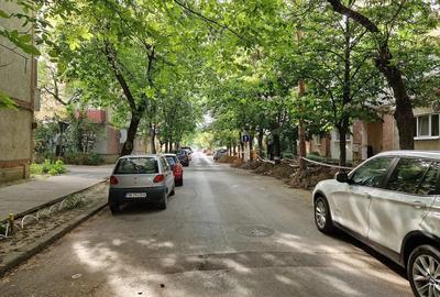 Apartament cu 3 camere semidecomandat, mobilat în Soarelui - 2