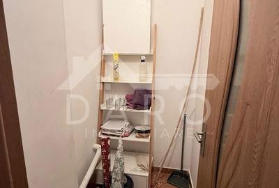 Apartament cu 2 camere decomandat în Central