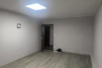 Apartament cu 2 camere decomandat în Gară
