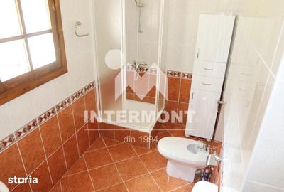 Apartament cu 4 camere în Cioplea