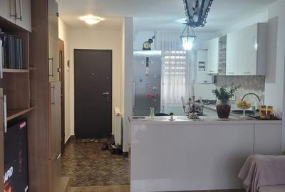 Casă individuală cu 3 camere cu Canalizare în Central - 3