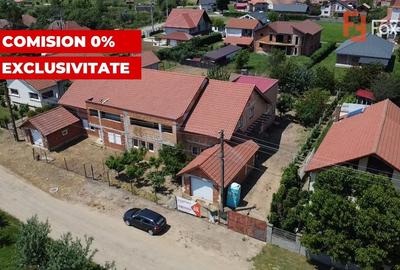 Duplex cu 6 camere cu Canalizare în Peciu Nou - 1