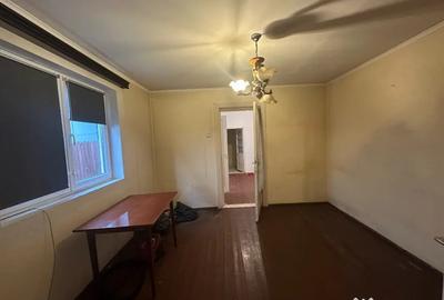 Casă cu 3 camere cu Teren 105 Mp în Central