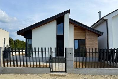 Casă individuală cu 4 camere cu Teren 575 Mp în Cetate - 1