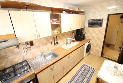 Apartament cu 2 camere semidecomandat în Micro 40