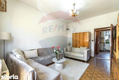 Apartament cu 2 camere decomandat, mobilat în Tractorul
