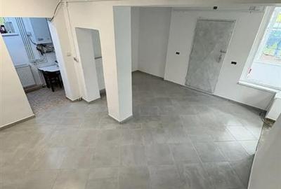 Spațiu comercial, de 50 mp, în Astra
