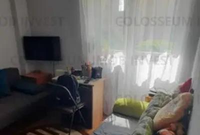 Apartament cu 2 camere decomandat în Răcădău - 2
