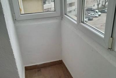 Garsonieră decomandată în Central - 4