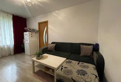 Apartament cu 2 camere semidecomandat, mobilat în 23 August - 2