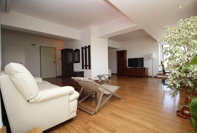 Apartament cu 5 camere semidecomandat, mobilat în Grădina Icoanei - 1