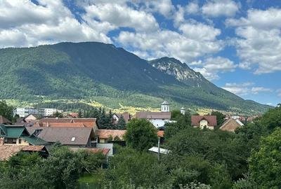 Casă cu Teren 800 Mp în Central