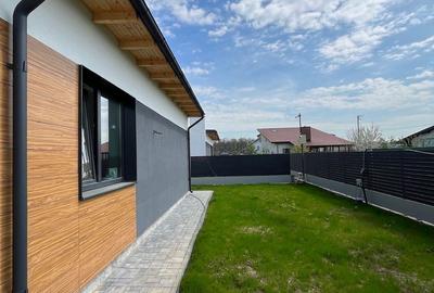 Casă cu 4 camere cu Teren 508 Mp în Balotești - 2
