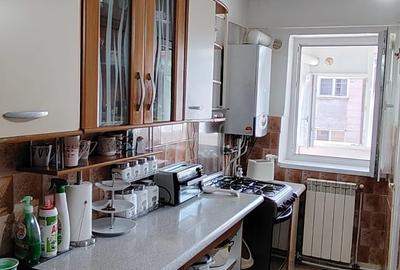 Apartament cu 3 camere decomandat în Central - 3