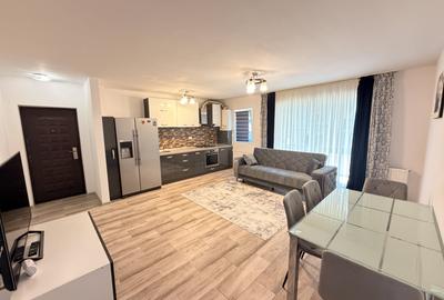 Apartament cu 3 camere semidecomandat, mobilat în Florești