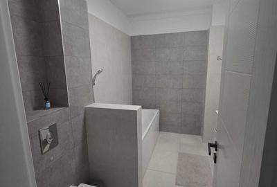 Apartament cu 2 camere decomandat în Palazu Mare - 5