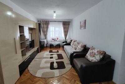 Apartament cu 2 camere decomandat în George Enescu