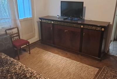 Apartament cu 2 camere semidecomandat în Dosu Bricii