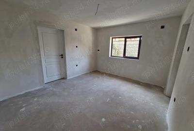 Casă cu 6 camere cu Teren 1707 Mp în Schela - 10
