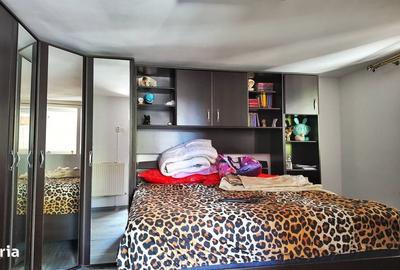 Casă cu 3 camere cu Teren 400 Mp în Central