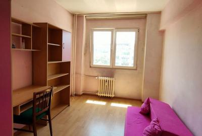 Apartament cu 3 camere semidecomandat în Gorjului - 3