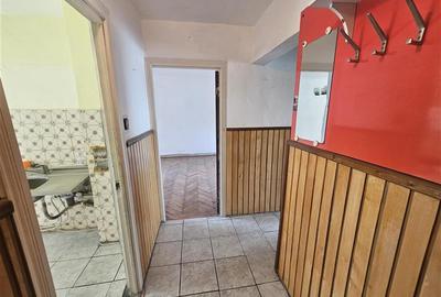 Apartament cu 4 camere decomandat în Micro IV - 20