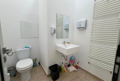 Birou, de 45 mp, în Ultracentral - 8