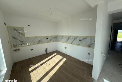Casă cu 3 camere decomandat cu Teren 300 Mp în Berceni