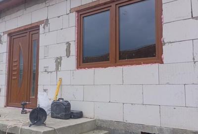 Casă cu 4 camere în Armeni - 1
