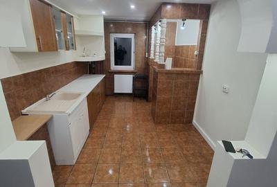 Apartament cu 4 camere decomandat în Central - 6