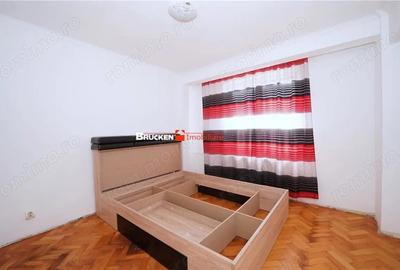 Apartament cu 3 camere decomandat în Decebal - 4