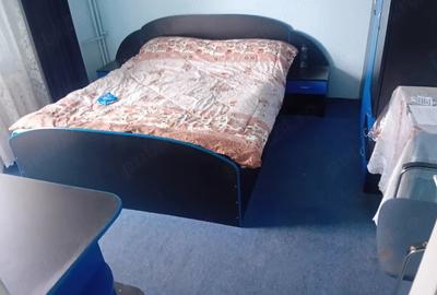 Apartament cu 2 camere decomandat în Precista