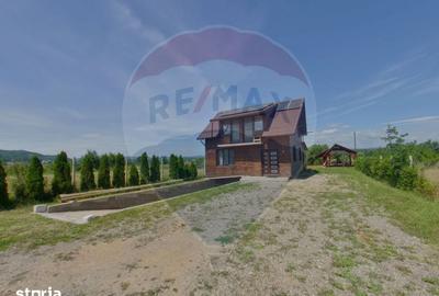 Casă cu 4 camere cu Teren 1160 Mp în Sarasău - 13