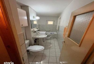 Apartament cu 3 camere decomandat în Central - 6