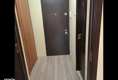 Garsonieră semidecomandată în Noua