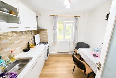 Apartament cu 2 camere decomandat, mobilat în Popa Șapcă