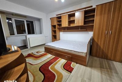 Garsonieră în Girocului