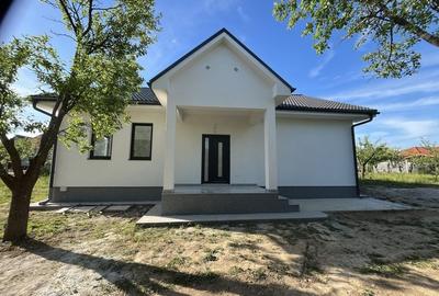Casă cu 3 camere în Dacia - 2