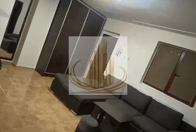 Apartament cu 3 camere semidecomandat, mobilat în Telegrafului