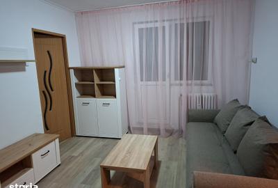 Apartament cu 2 camere în Podu Roș