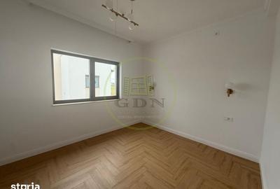 Casă cu 4 camere cu Teren 318 Mp în Pielești