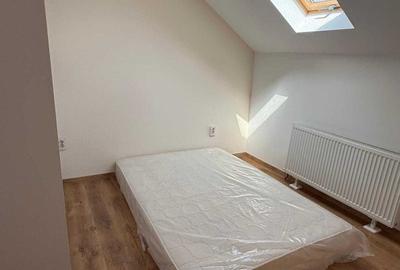 Apartament cu 3 camere decomandat în Central - 4