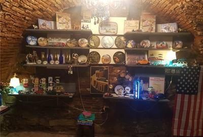 Spațiu comercial, de 100 mp, în Central